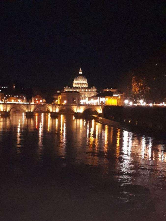 Fotofever Apt, Two Bedrooms With Air Conditioned In Elegant Shopping Area, Close To Vatican City Рим Екстер'єр фото