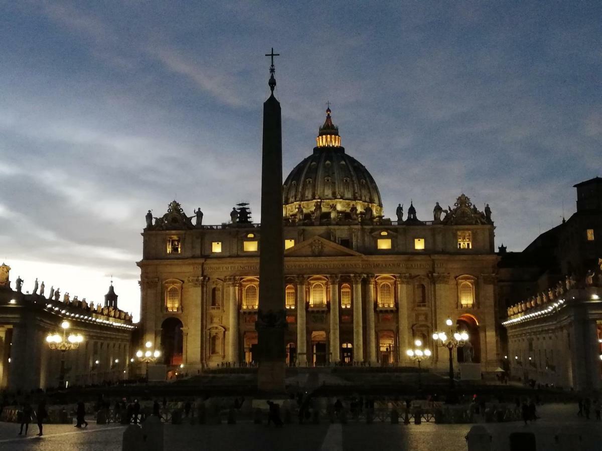 Fotofever Apt, Two Bedrooms With Air Conditioned In Elegant Shopping Area, Close To Vatican City Рим Екстер'єр фото